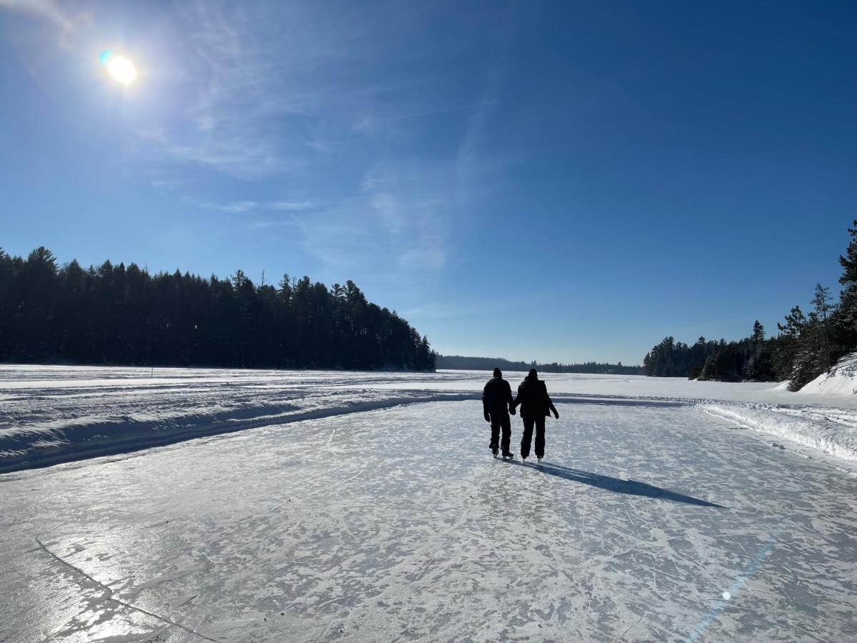 Pourvoirie Du Lac Blanc Saint-Alexis-des-Monts Kültér fotó