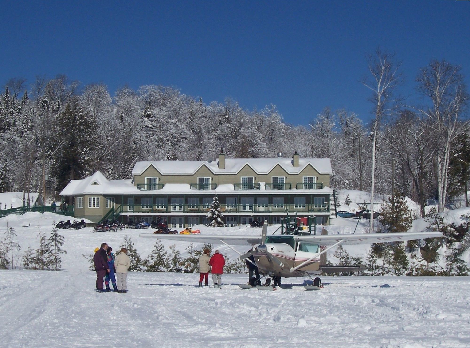 Pourvoirie Du Lac Blanc Saint-Alexis-des-Monts Kültér fotó